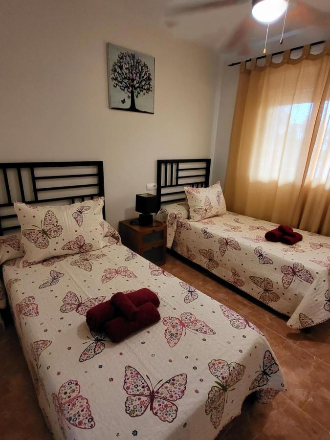 ¡Apartamento En Primera Linea Con Terraza Y Cerca De La Piscina Comunitaria! مْبيرا المظهر الخارجي الصورة